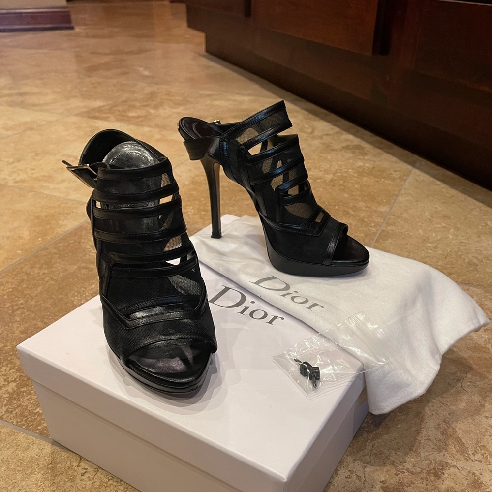 DIOR Extreme Rocks Sandal Size 36.5…!!